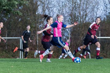 Bild 25 - B-Juniorinnen Halstenbek-Rellingen - Hamburger SV 2 : Ergebnis: 3:8